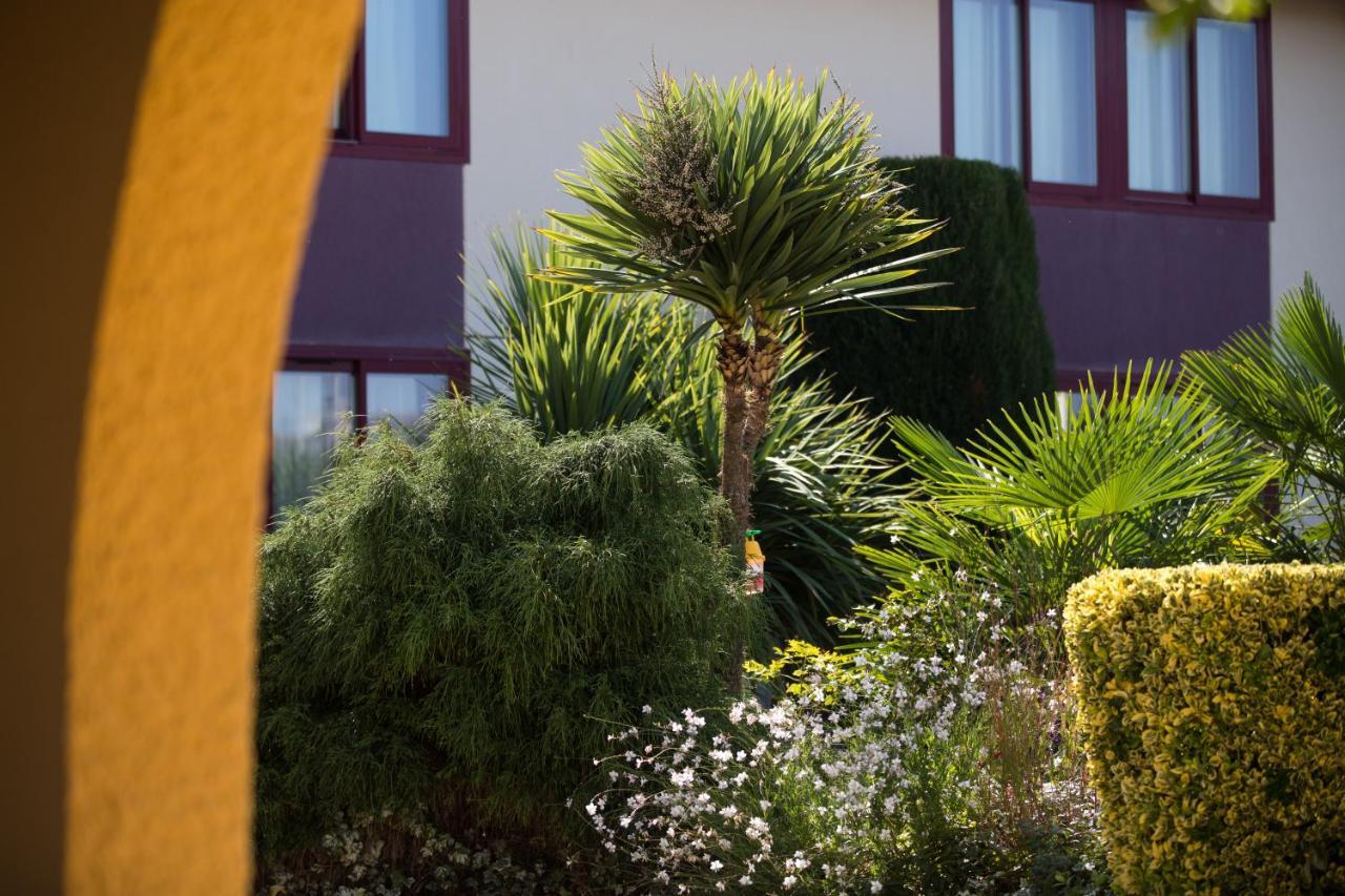 Logis Hotel Restaurant Solenca Nogaro Luaran gambar